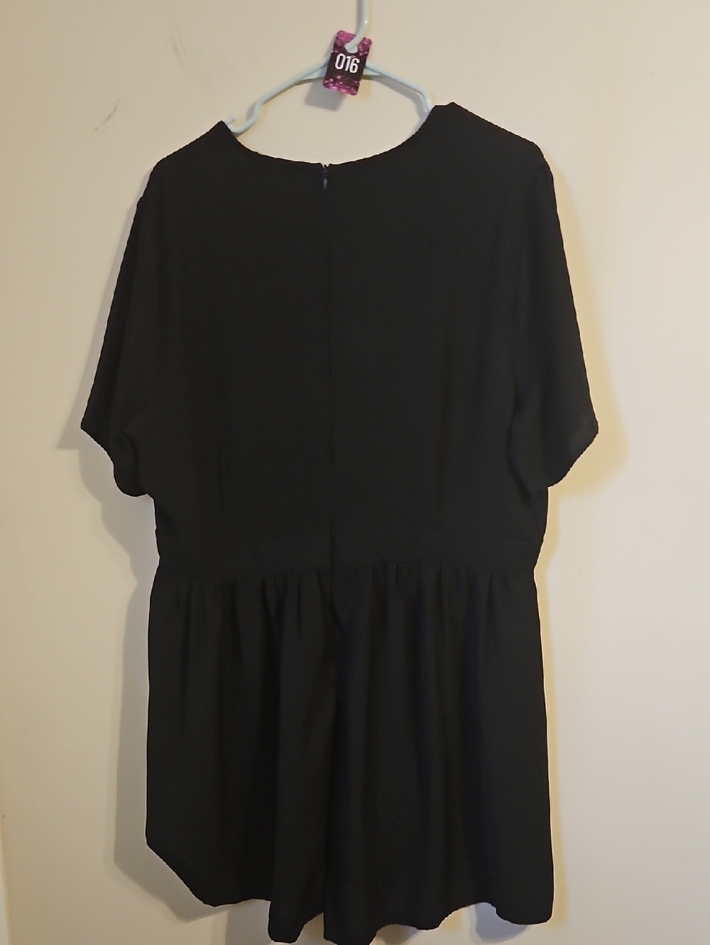 Boohoo Black and Embroidered Red Floral Romper. In EUC - Picture 6 of 6